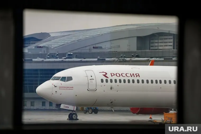 Рейс в Сургут прибыл полностью без багажа