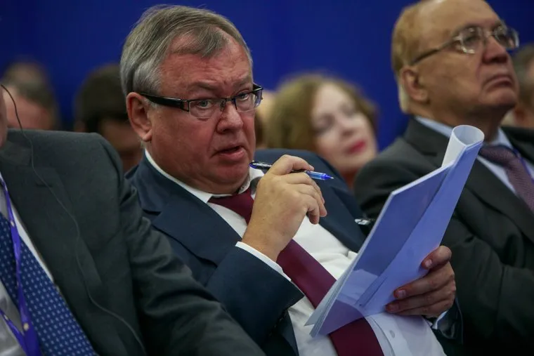 Санкт-Петербургский международный экономический форум. Второй день, панельные дискуссии. Санкт-Петербург, костин андрей