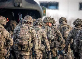 Макрон готовится ввести на Украину армию военных: почему амбиции Франции могут дорого обойтись стране