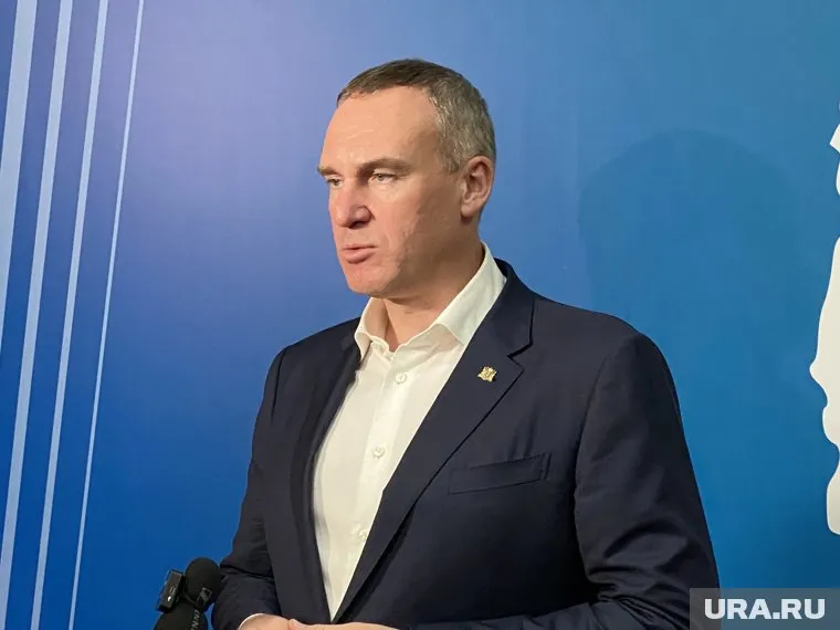 Руслан Кухарук провел дебютную прямую линию в качестве губернатора ХМАО