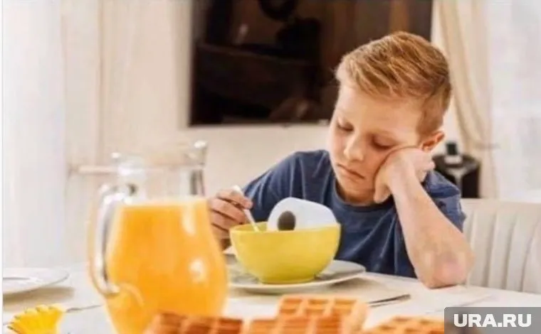 Самоизоляция остается главной темой для шуток в соцсетях