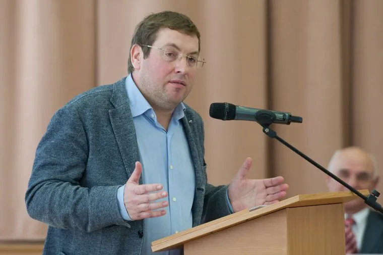 Выступления кандидатов на пост главы города Каменска-Уральского, тыщенко илья