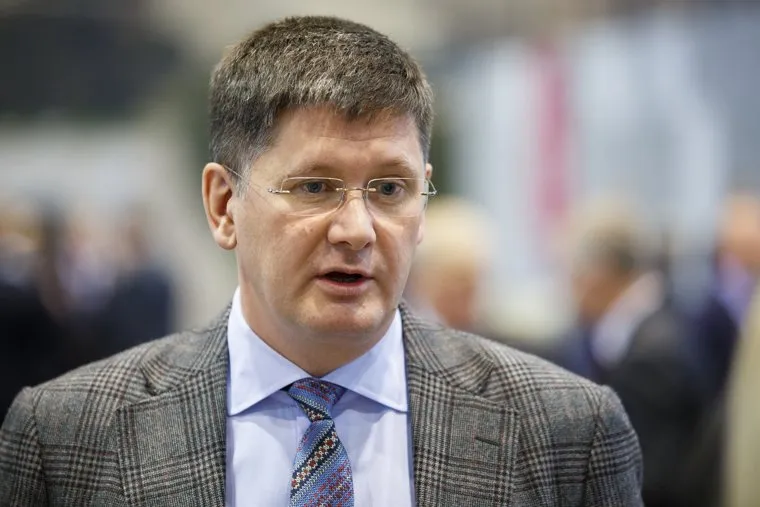 Заседание губернатора с главами МО и правительством в МВЦ Екатеринбург ЭКСПО, писцов евгений