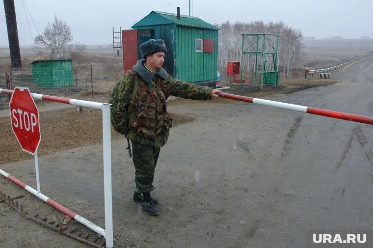 Все ограничения при пересечении границы снимаются