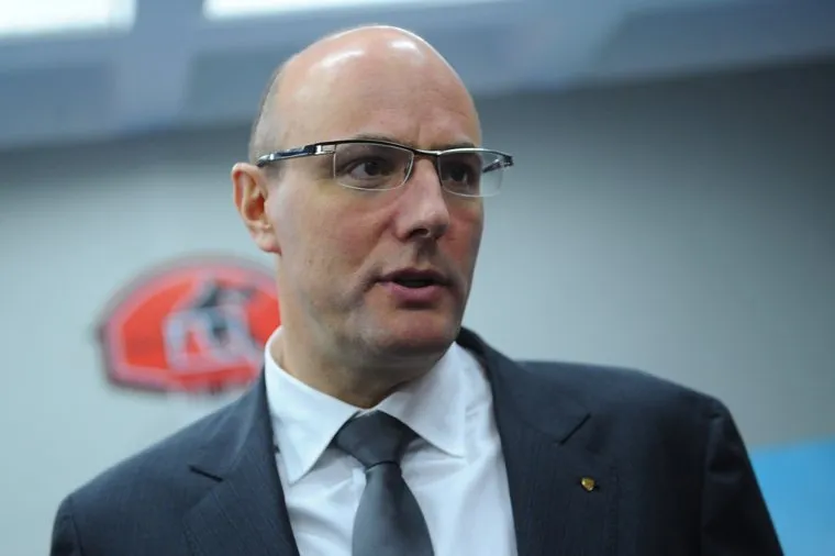 Совещание и подписание соглашения между Куйвашевым и президентом КХЛ Дмитрием Чернышенко. Екатеринбург