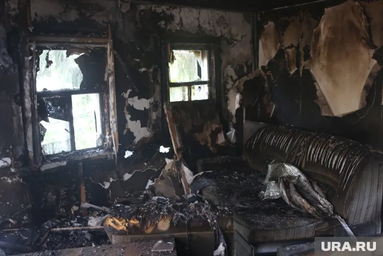 Пожар в частном доме в Челябинской области унес жизни троих детей