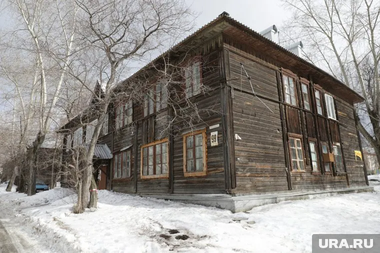 Власти Салехарда решили сберечь деревянные дома в городе