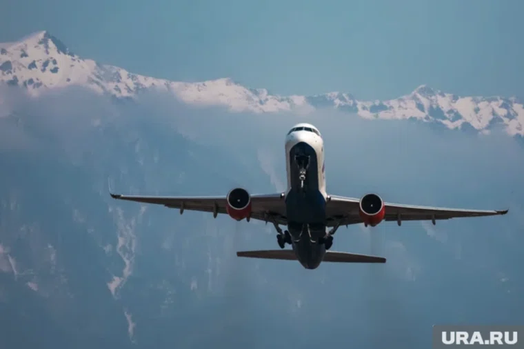 Минувшей ночью в России два аэропорта закрыли небо