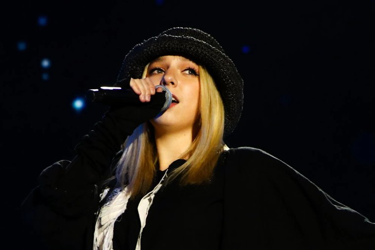 Певица МАРФА установила рекорд шоу «Ну-ка, все вместе!»: что о ней известно