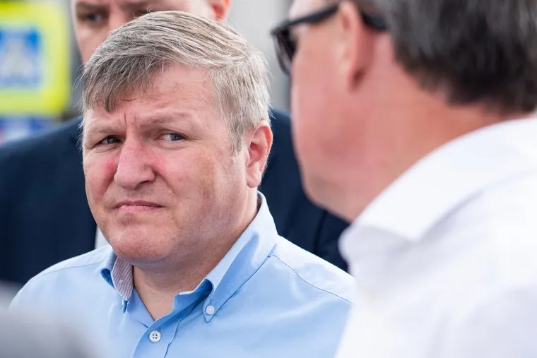 Объезд главы Екатеринбурга Алексея Орлова микрорайона Солнечный. Екатеринбург