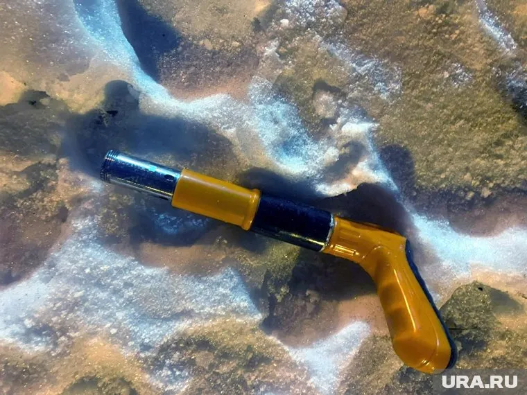 Ревнивец стрелял в соперника из пистолета для забивания гвоздей