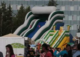 Клиентами фирмы, которая установила рухнувшие на детей в Перми конструкции, были краевой Минкульт и «Газпром»