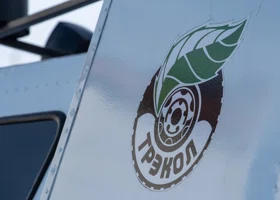 Пять человек спасены после провала вездехода под лед в ЯНАО