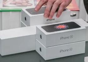За новый iPhone запросили полмиллиона