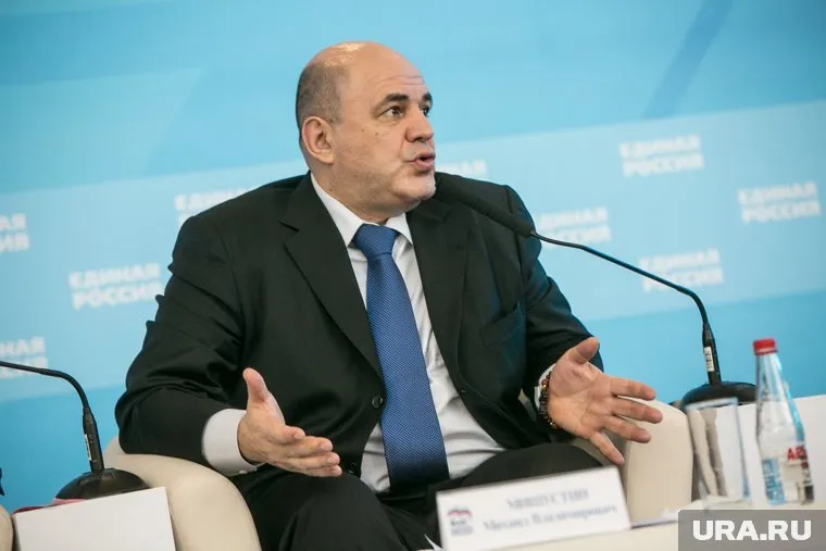 Премьер-министр РФ Михаил Мишустин поручил восстановить нарушенные транспортные связи