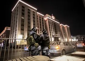 Силовики взяли под контроль работу Госдумы