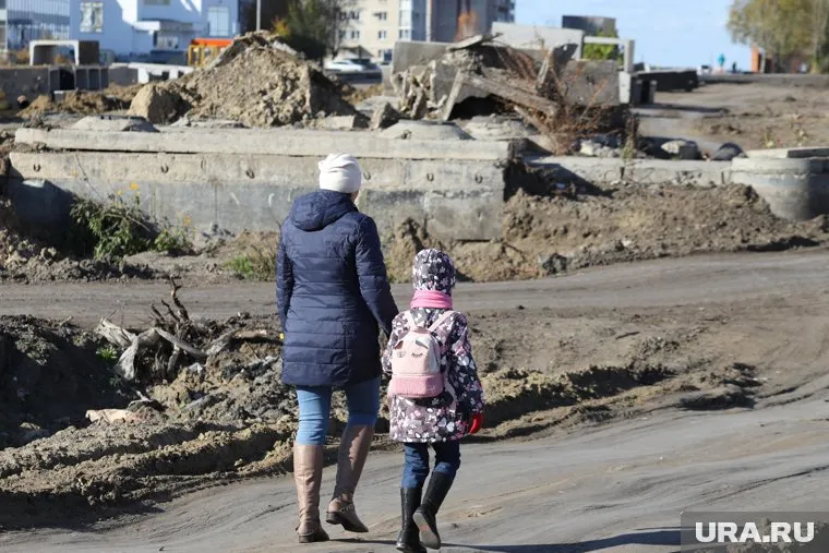 Жительница Екатеринбурга не получила выплаты на ребенка
