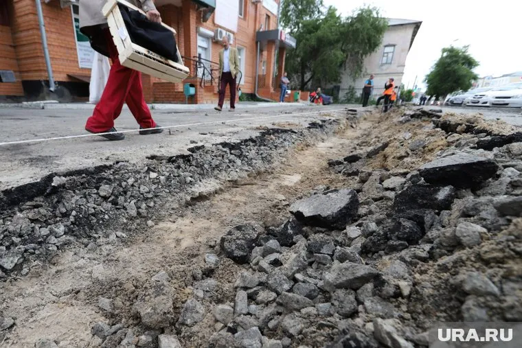 В Курганской области продолжается масштабный ремонт дорог