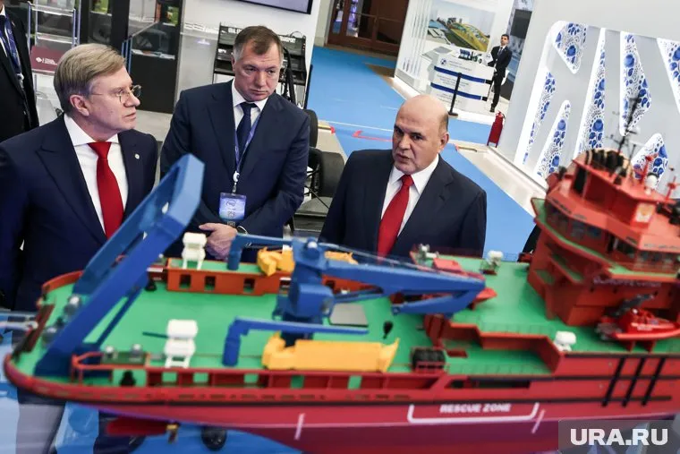 Власти России построят новый порт в устье Енисея, чтобы ввести в морскую логистику нефть, считают эксперты