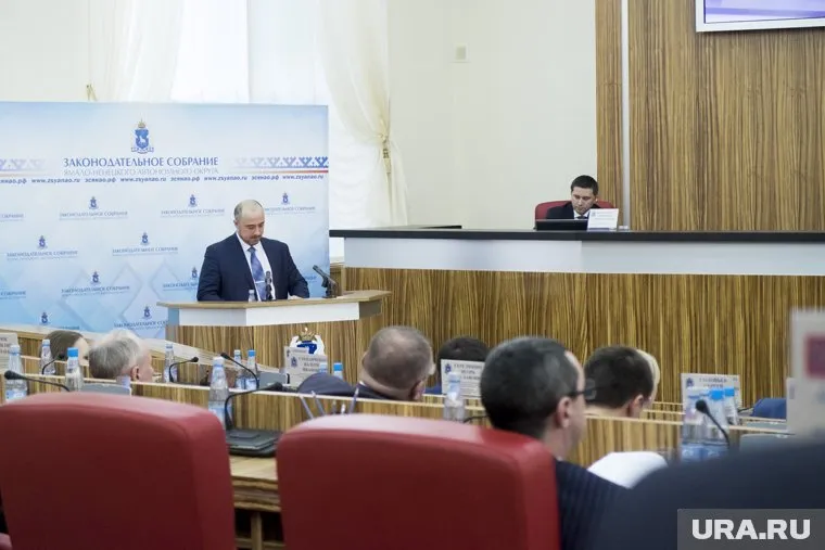 Виталий Орешкин в последний раз выступит с отчетом перед ямальским парламентом