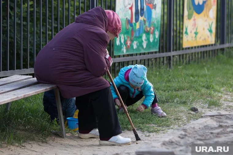 Бабушка увезла внучку в Курган, забрав из детсада в Санкт-Петербурге (фото из архива)