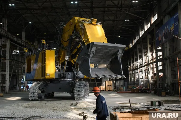 Развлечения с экскаватором для рабочих Ямала — достаточно частое явление