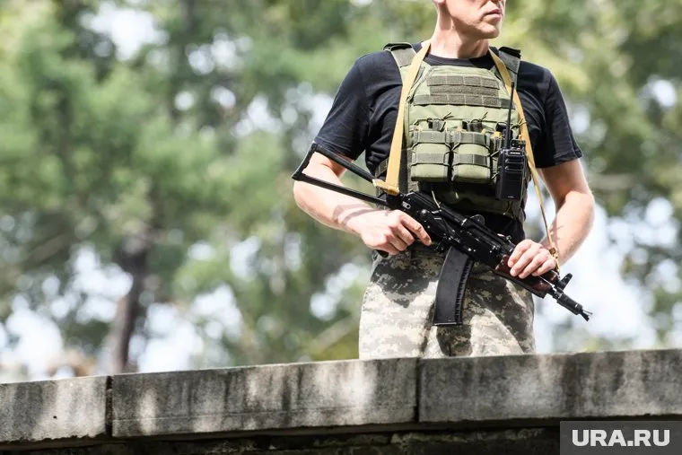 Германия ведет переговоры с боевиками, чтобы вывезти беженцев из Афганистана, заявила Ангела Меркель