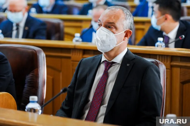 Владимир Павлов подал документы на праймериз ЕР