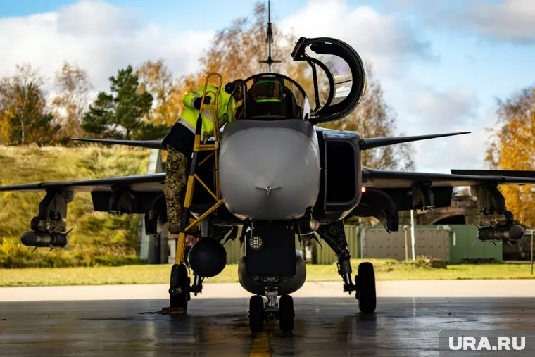 ЕС готов предоставить истребители F-16 Украине