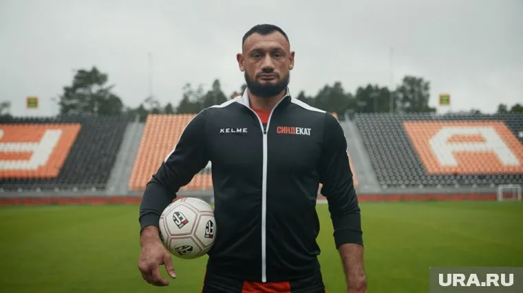 Гаджи Автомат известен по боям на голых кулаках