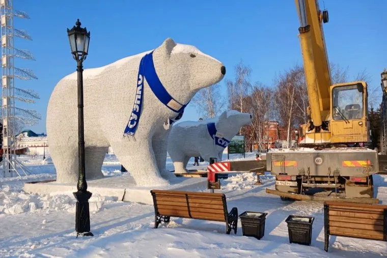 Семьи медведей увезли, чтобы подготовить их к следующему праздничному сезону