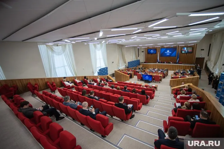 Парламентарии ЯНАО заслушали отчет об исполнении бюджета за 2023 год