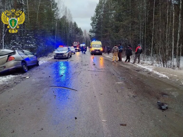 Авария произошла в 15:30 на Серовском тракте