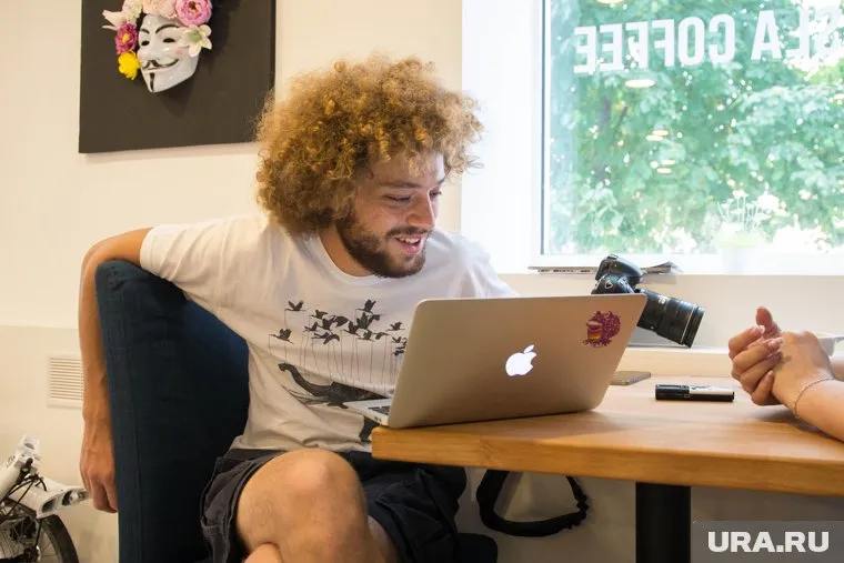 Блогер говорит, что не может всерьез относиться к звучащим обвинениям в экстремизме