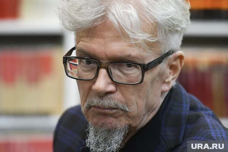 Эдуард Лимонов считает Захара Прилепина банальным