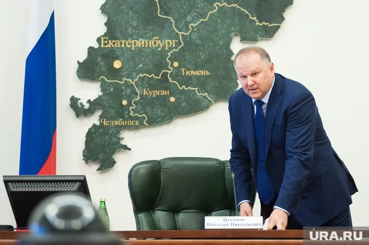 Тюменский губернатор запланировал продуктивную пятницу. В кулуарах шепчутся: причина — Николай Цуканов