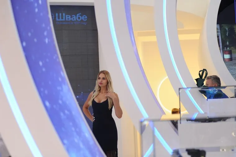 Обход стендов Индии. ИННОПРОМ-2016. Екатеринбург