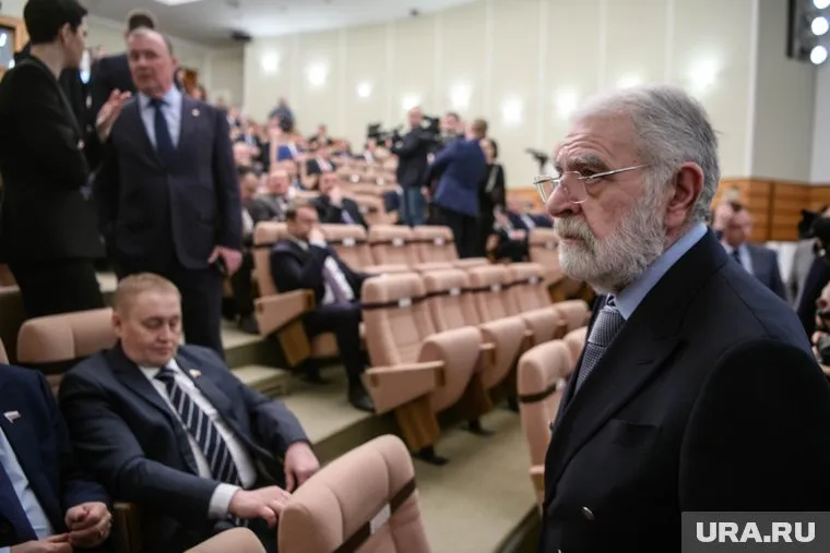 Зелимхан Муцоев пытается договориться о переизбрании с прошлого года