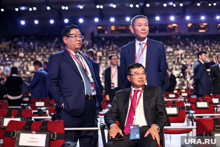 Власти подготовили обновленный план российско-китайского инвестиционного сотрудничества