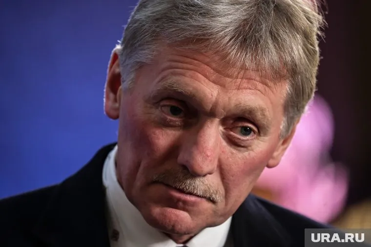 Дмитрий Песков сообщил, что Россия должна ответить на враждебность НАТО