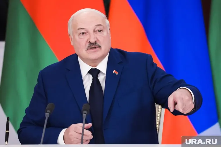 Лукашенко подтвердил готовность организовать переговоры Путина, Трампа и Зеленского
