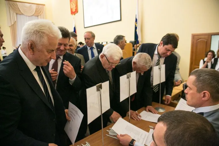 Очередное заседание областной думы тюменской области. Тюмень