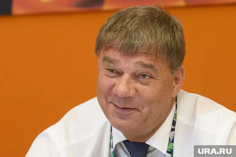 Кушнарев уходит в отставку после 18 лет работы в ЕВРАЗе