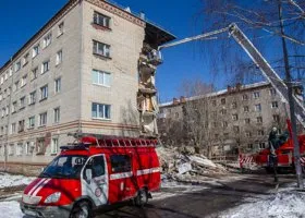 Тюменские власти назвали причину обрушения дома на Харьковской