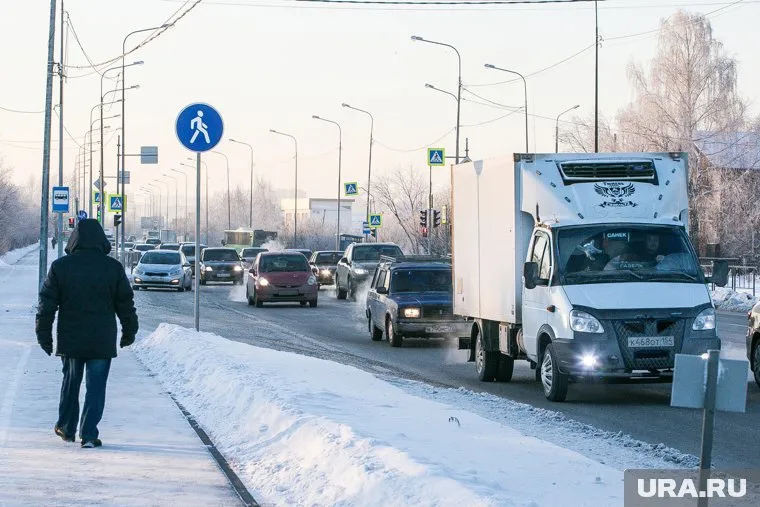 На автодороге Тюмень — Ханты-Мансийск зафиксирована сложная обстановка из-за погодных условий