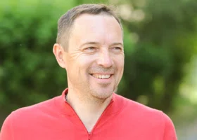 Глава подразделения РМК в Челябинске уходит в политику