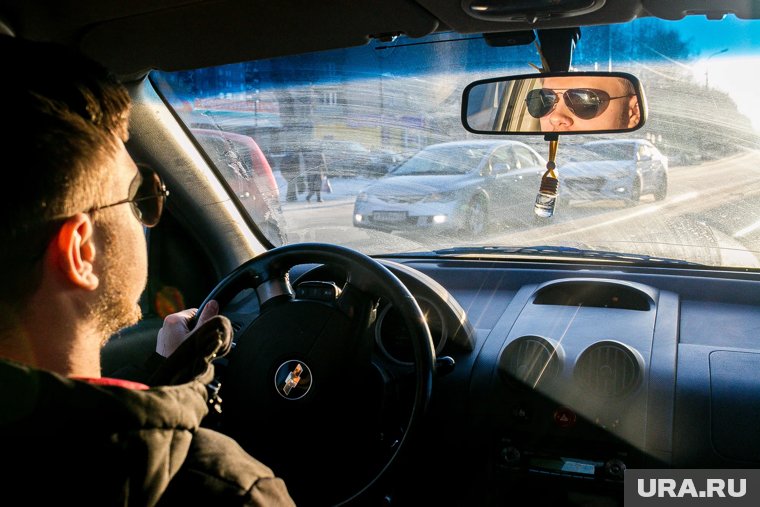 Аналитики назвали подработки в ХМАО с зарплатой в 100 тысяч рублей