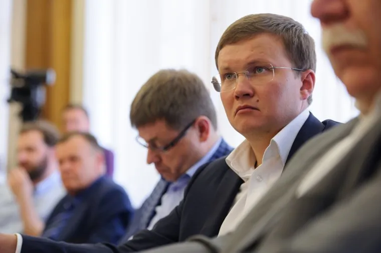 Заседание екатеринбургской городской думы и информационный час с Павлом Крашенинниковым