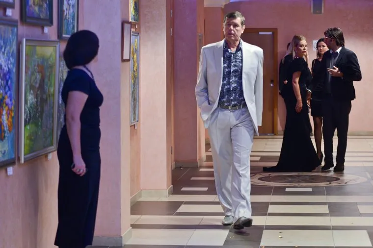 Александр Новиков и Орнела Мути. Екатеринбург, новиков александр, орнелла мути