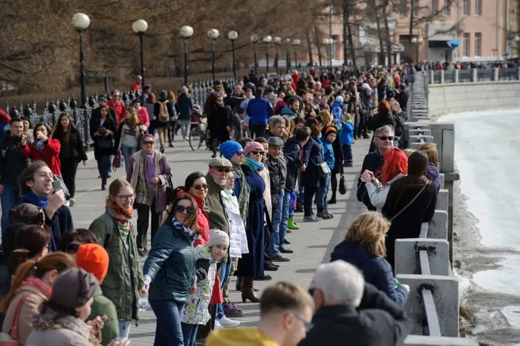 Акция Обнять пруд - 2. Екатеринбург